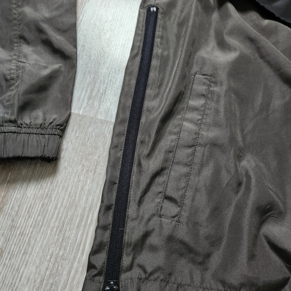 Brave Soul Green Black Lightweight 1/2 Zip Hooded Windbreaker Jacket Mens Sz S - Picture 5 of 11